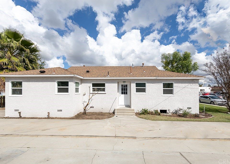 1st image of 21733 Hawaiian Ave #2