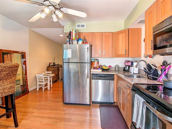 2nd image of 3784 Dove St #0