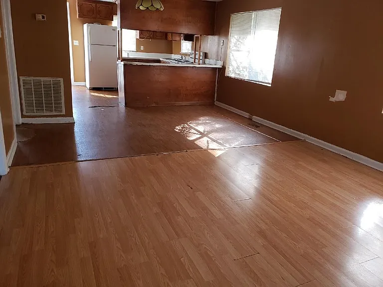 1558 Lucas Bay Rd — Photo 7