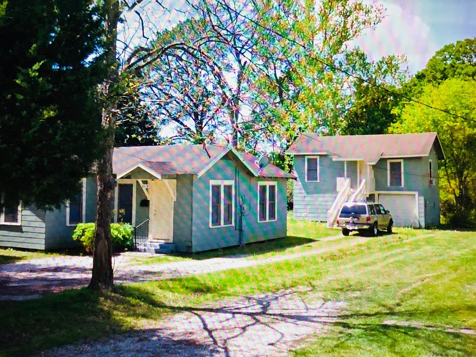 2nd image of 2518 1/2 Cypress St