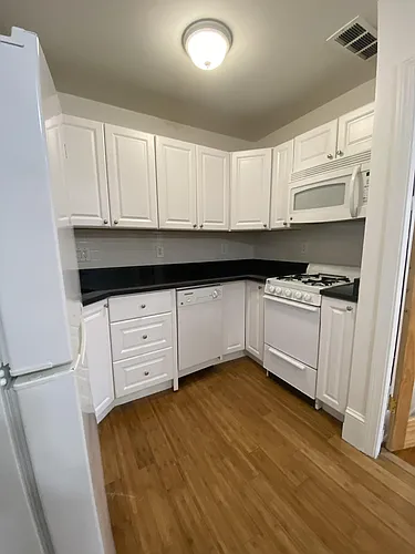 64 Hemenway St #17 Photo 1