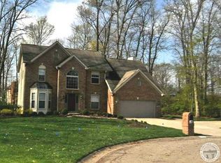 909 Sawmill Ct, Springfield, OH 45503