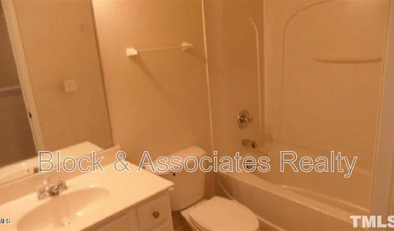 132 Linden Park Ln — Photo 10