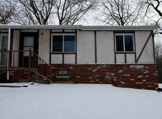 1591 Mohawk Dr #1, Akron, OH 44306