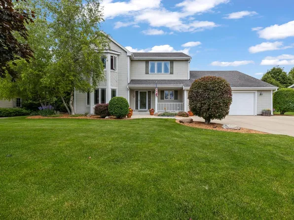 186 Granary CIRCLE, Hartland, WI 53029