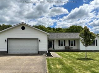 558 Marshall Ln, Gallipolis Ferry, WV
