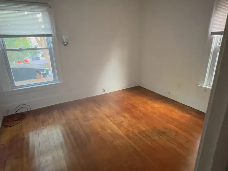 112 Berkeley St #2 — Photo 12