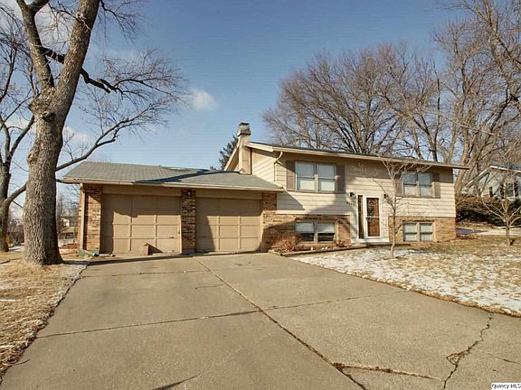 2nd image of 4703 Lynnwood Ct