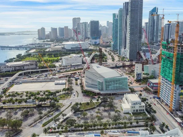 1717 N Bayshore Dr #A-2252, Miami, FL 33132