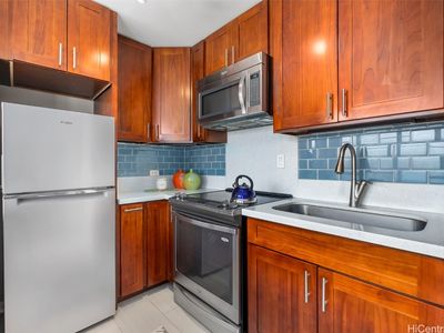 757 Kinalau Pl APT 1402, Honolulu, HI, 96813