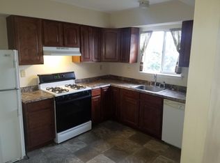 815 Summit Chase Dr, Reading, PA 19611
