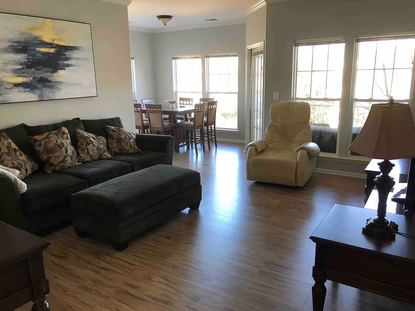 2 bed, 1300 sqft, $2,750 — Photo 1