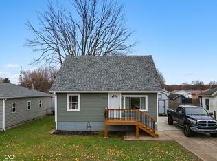 523 Fairview Dr, Columbus, IN 47201