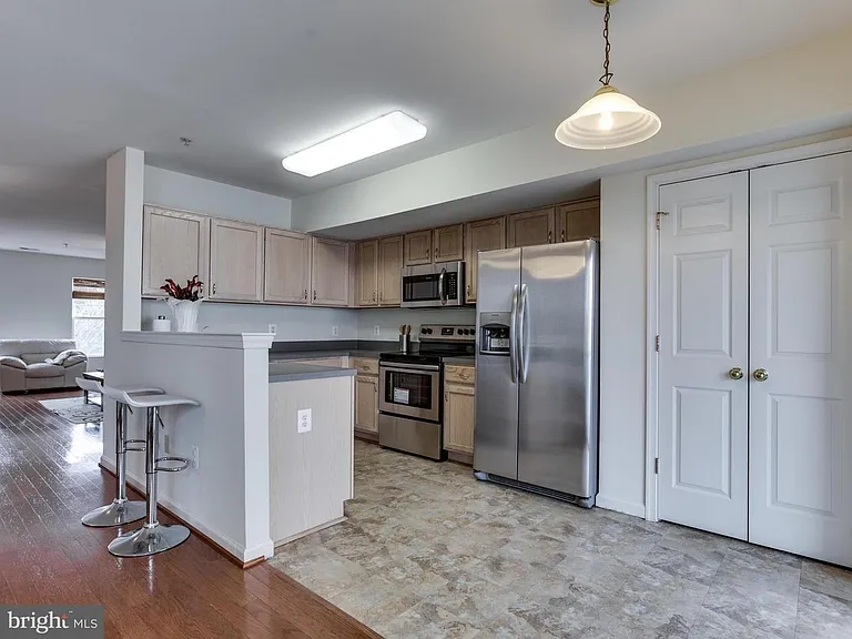 12806 Rexmore Dr #12806 — Photo 15