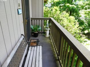 7512 SW Barnes Rd UNIT A, Portland, OR 97225