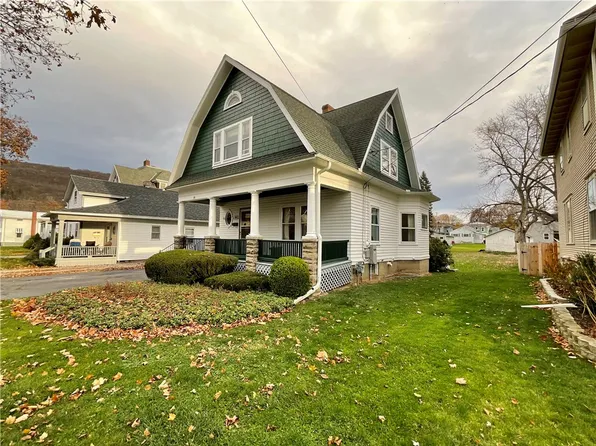 20 Chestnut Ave N, Dansville, NY 14437