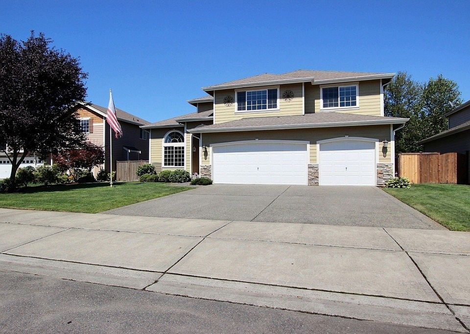 1st image of 1524 Daffodil Ave NE