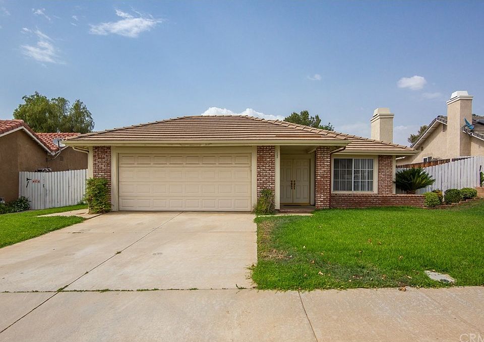 1st image of 25680 Onate Dr