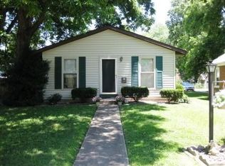 216 N Jefferson St, Mascoutah, IL