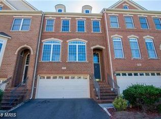 5458 Serviceberry St, Centreville, VA 20120