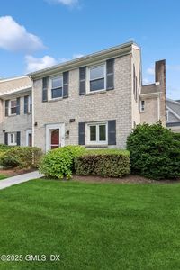 25 Indian Harbor Dr APT 12, Greenwich, CT, 06830