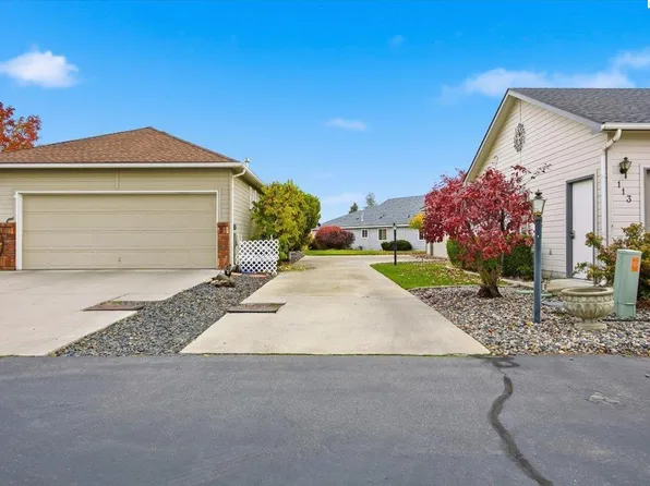 109 Augusta Ln, Pasco, WA 99301