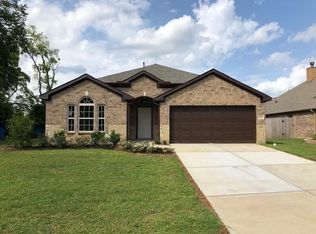 18234 Willow Edge Dr, Tomball, TX 77375