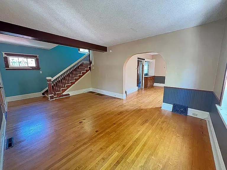 107 Wyoming Ave — Photo 6