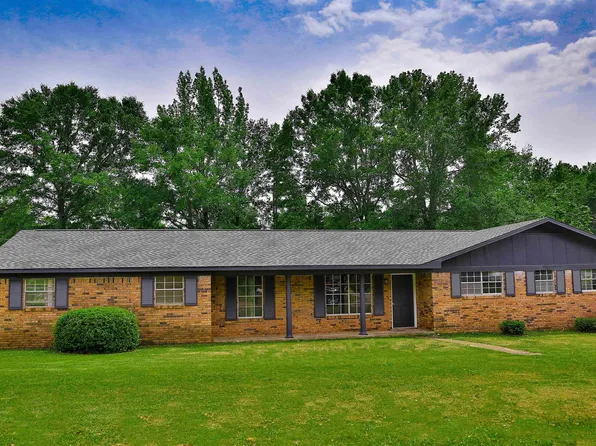 231 Todd St, Monroeville, AL 36460