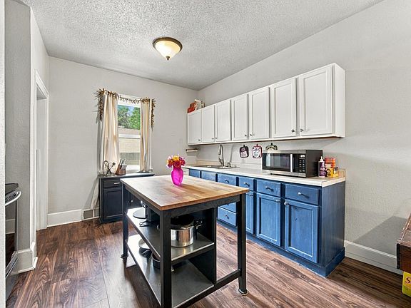 4th image of 1415 8th Ave S