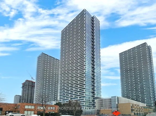 898 Portage Pkwy, Vaughan, ON