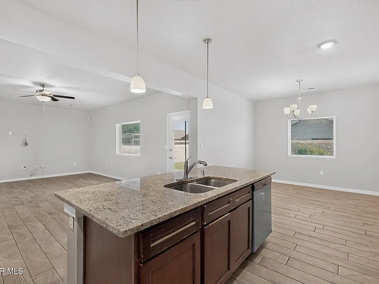 14913 Tierra Crystal Ave — Photo 17