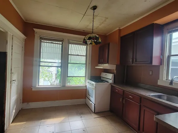 25 Dwight Street image 42 of 49