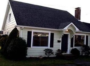 106 M St, Hoquiam, WA