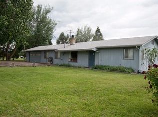 6681 Domino Rd, Medford, OR 97502