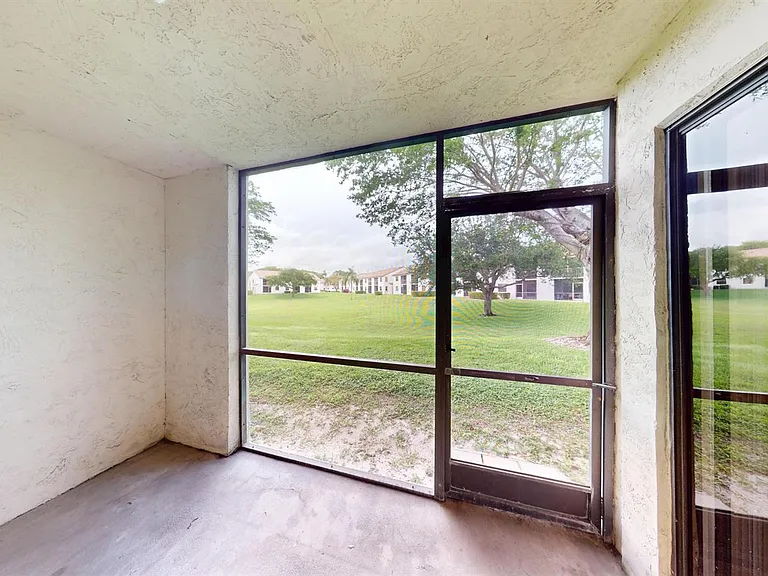 321 Olivewood Pl #O124 — Photo 16