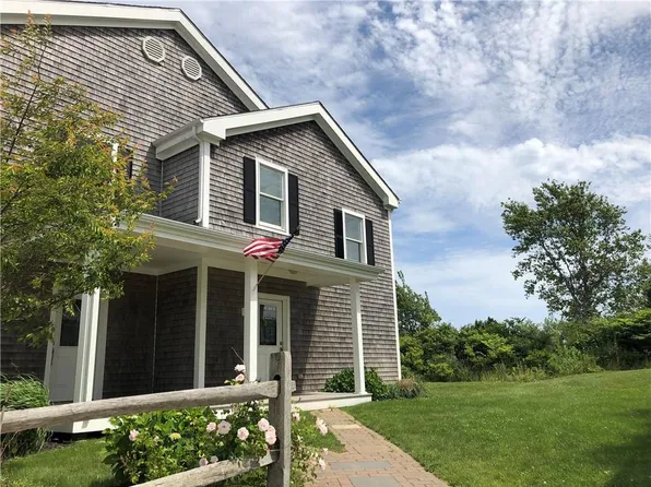1806 High St Unit 3, Block Island, RI 02807
