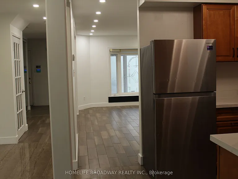 1240 Bantham St — Photo 7