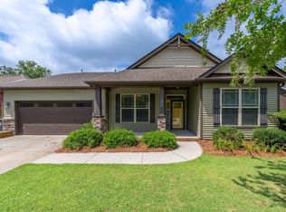 220 Finley Hill Ct, Simpsonville, SC 29681