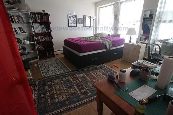 2nd image of 8 Gerald Rd #Jr0
