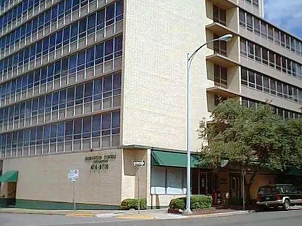 1800 Lavaca St APT 107, Austin, TX 78701