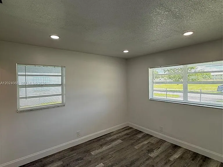 2161 NW 26th Ave #0 — Photo 23