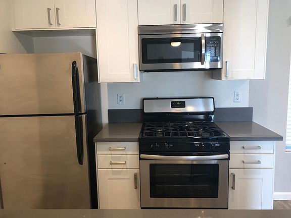 5th image of 2870 Broadway APT 9