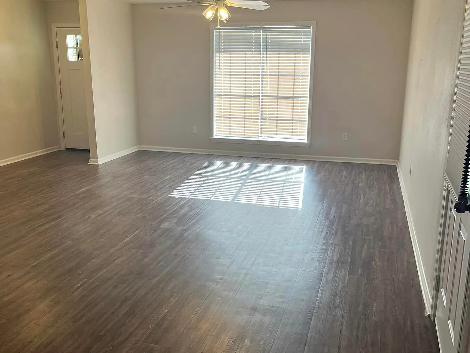 3 bed, 1413 sqft, $1,450 — Photo 3
