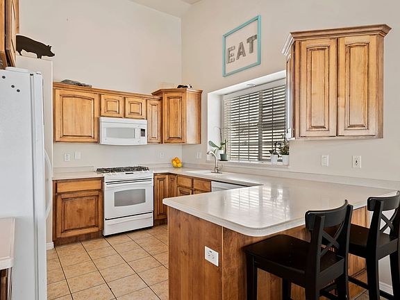 2nd image of 5668 W Mirror Lake Dr