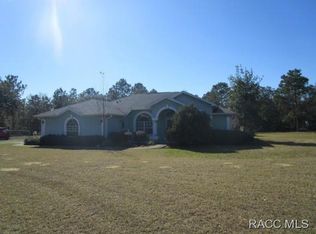 7158 S Maxwell Point, Homosassa, FL 34446