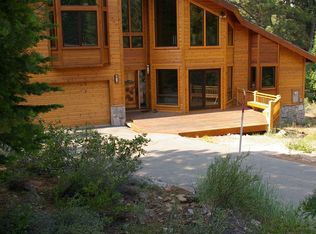 10751 Silver Spur Dr, Truckee, CA 96161