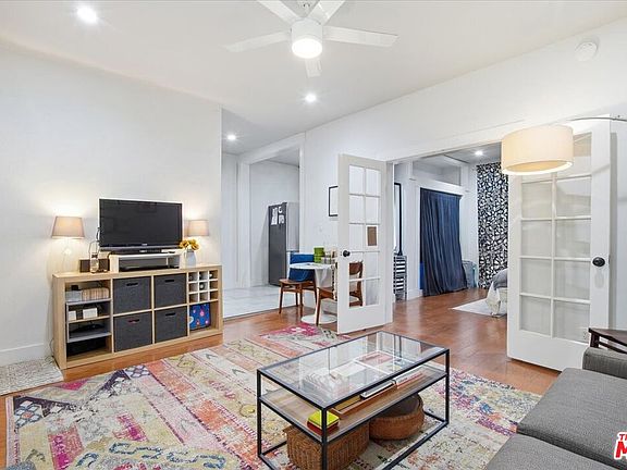 4th image of 4125 S Figueroa St APT 119