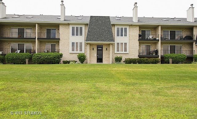 1st image of 15721 Lake Hills Ct Unit 2S