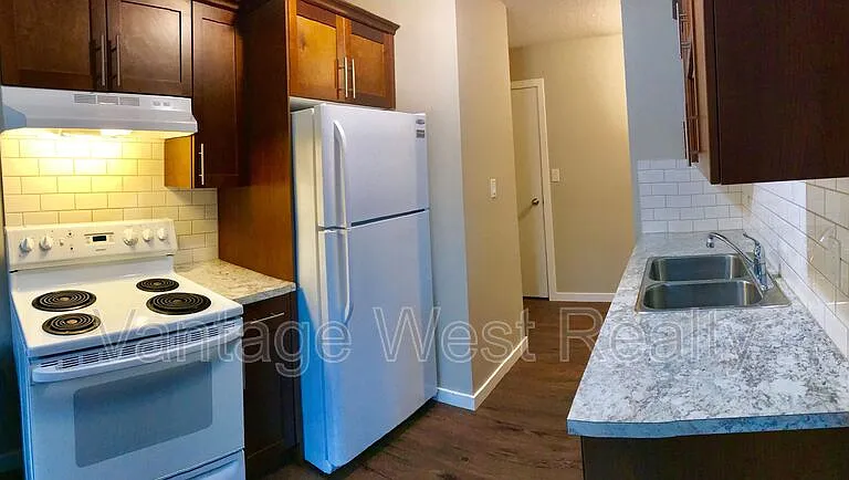 235 Husch Rd #103 — Photo 8